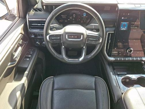 White 2025 GMC Yukon Elevation