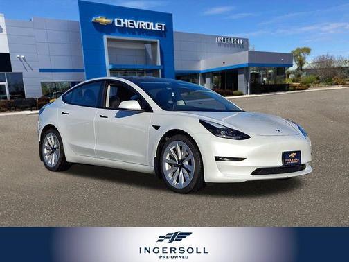 2022 Tesla Model 3 Long Range