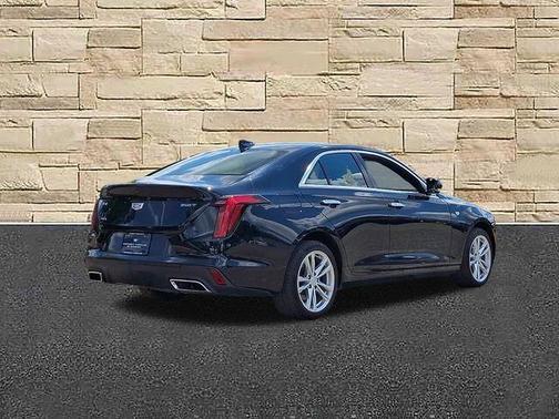 2021 Cadillac CT4 Luxury