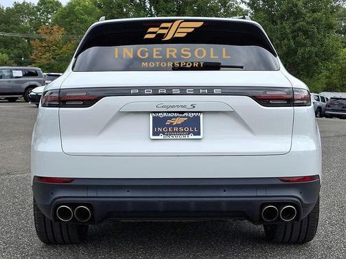 2019 Porsche Cayenne S