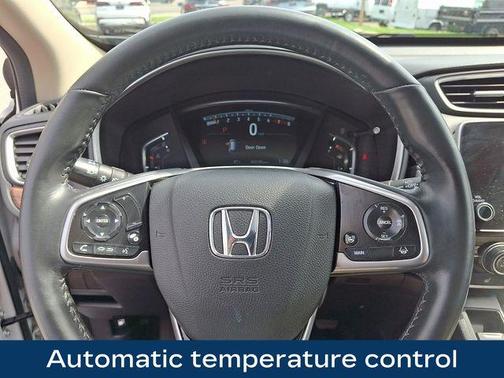 Platinum White Pearl 2022 Honda CR-V Touring