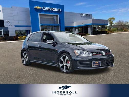 2017 Volkswagen Golf GTI S 4-Door