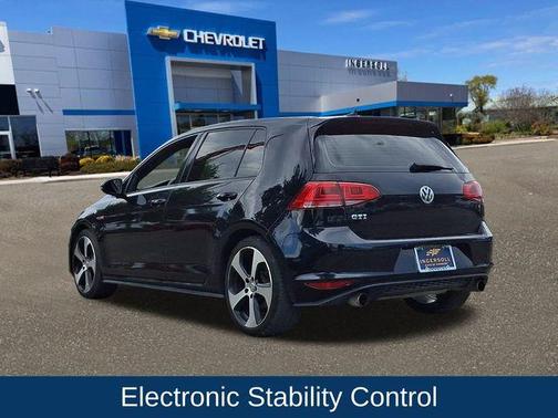 2017 Volkswagen Golf GTI S 4-Door