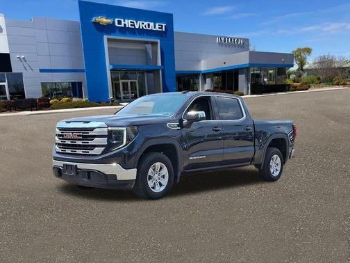 2024 GMC Sierra 1500 SLE