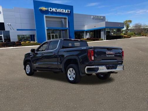 2024 GMC Sierra 1500 SLE