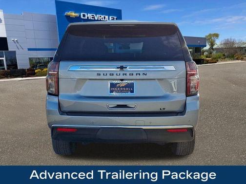 2023 Chevrolet Suburban LT