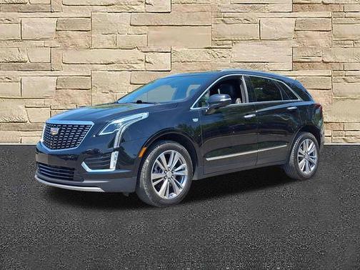 Stellar Black Metallic 2024 Cadillac XT5 Premium Luxury