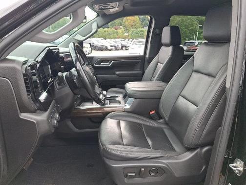 Black 2024 Chevrolet Silverado 1500 RST