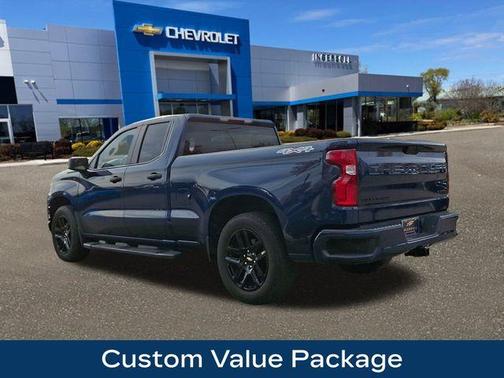2022 Chevrolet Silverado 1500 Limited Custom