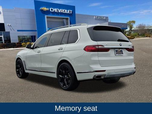 2022 BMW X7 xDrive40i