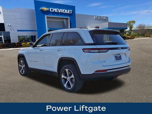 2022 Jeep Grand Cherokee 4xe Base