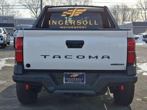 2025 Toyota Tacoma Hybrid TRAILHUNTER