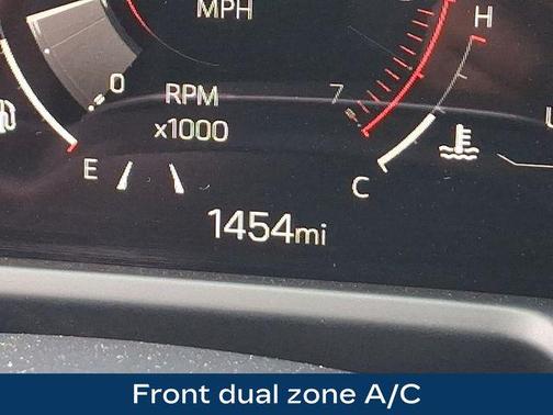 Sterling 2024 GMC Acadia AT4