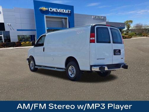 2022 GMC Savana 2500 Work Van