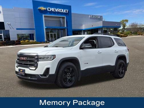 2023 GMC Acadia AT4