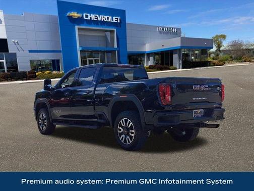 2021 GMC Sierra 2500 AT4