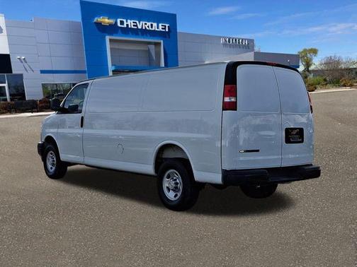 2025 Chevrolet Express 2500 Work Van