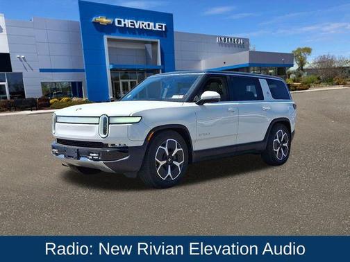 2023 Rivian R1S Adventure