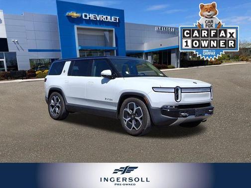 2023 Rivian R1S Adventure