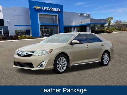 2012 Toyota Camry Hybrid XLE