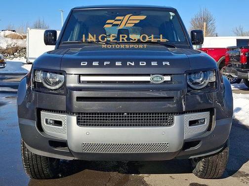 2023 Land Rover Defender First Edition