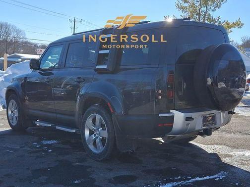 2023 Land Rover Defender First Edition