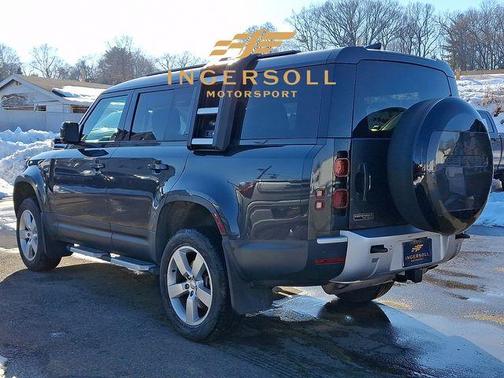 2023 Land Rover Defender First Edition