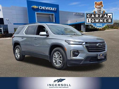 Sterling Gray Metallic 2023 Chevrolet Traverse LT Leather