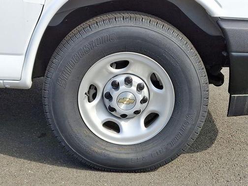 2025 Chevrolet Express 3500 Work Van