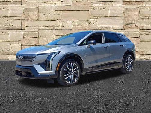 Silver Metallic 2025 Cadillac OPTIQ Sport