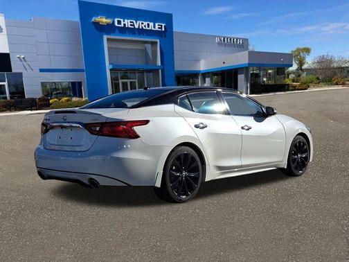 2017 Nissan Maxima 3.5 SR