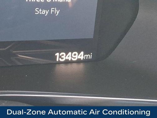 Volcanic Red 2024 GMC Canyon AT4