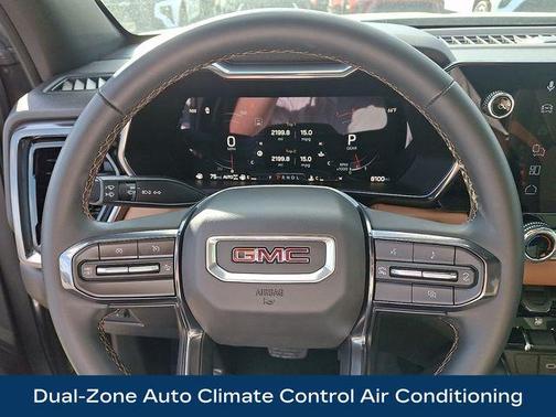 Sterling 2025 GMC Canyon AT4