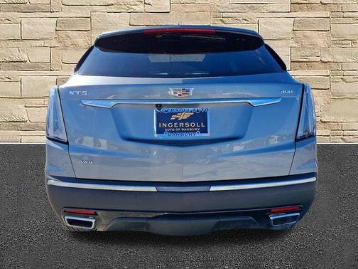 2024 Cadillac XT5 Sport