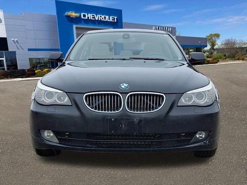 2010 BMW 528 i xDrive