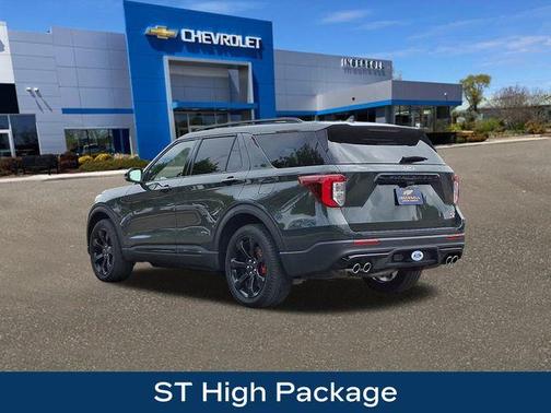 2023 Ford Explorer ST