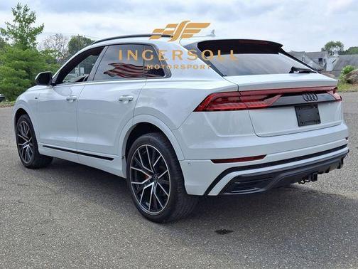 2021 Audi Q8 55 Premium Plus