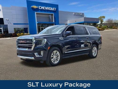 2024 GMC Yukon XL SLT