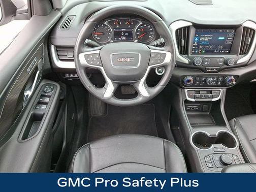 Quicksilver Metallic 2022 GMC Terrain SLT
