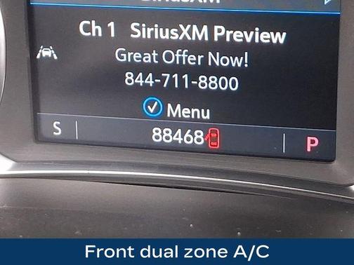 Sterling Gray Metallic 2023 Chevrolet Traverse LT Cloth