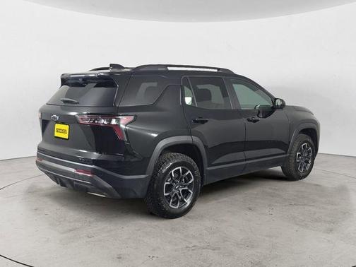 Black Metallic 2026 Chevrolet Equinox ACTIV
