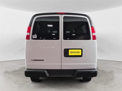 2023 Chevrolet Express 3500 LS