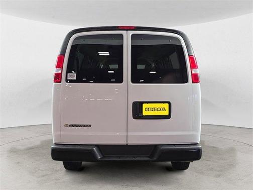 2023 Chevrolet Express 3500 LS