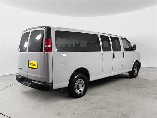 2023 Chevrolet Express 3500 LS