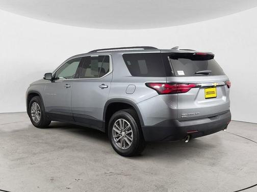 Sterling Gray Metallic 2024 Chevrolet Traverse Limited LT Cloth