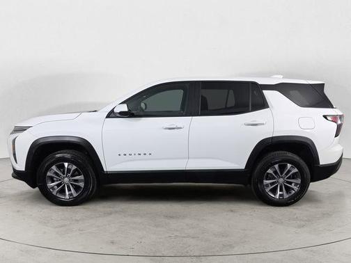 Summit White 2026 Chevrolet Equinox LT