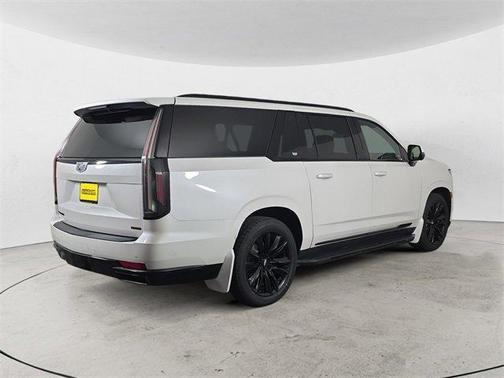 2022 Cadillac Escalade ESV Sport