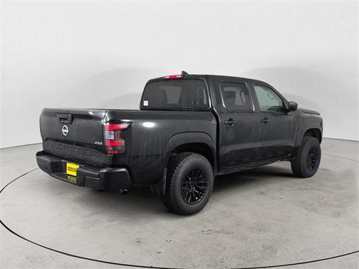 2023 Nissan Frontier S
