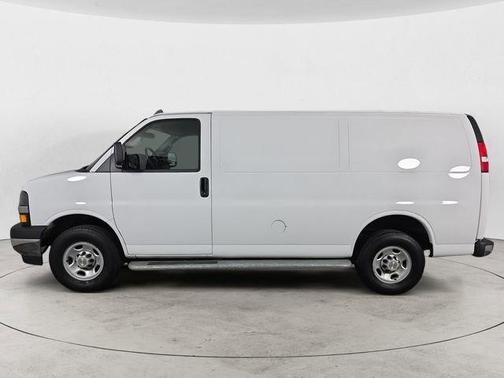 Summit White 2024 Chevrolet Express 2500 Work Van