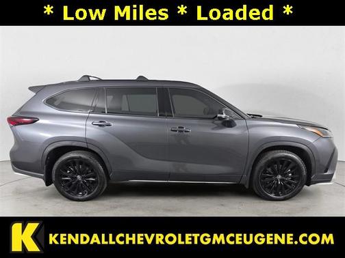 2025 Toyota Highlander XSE